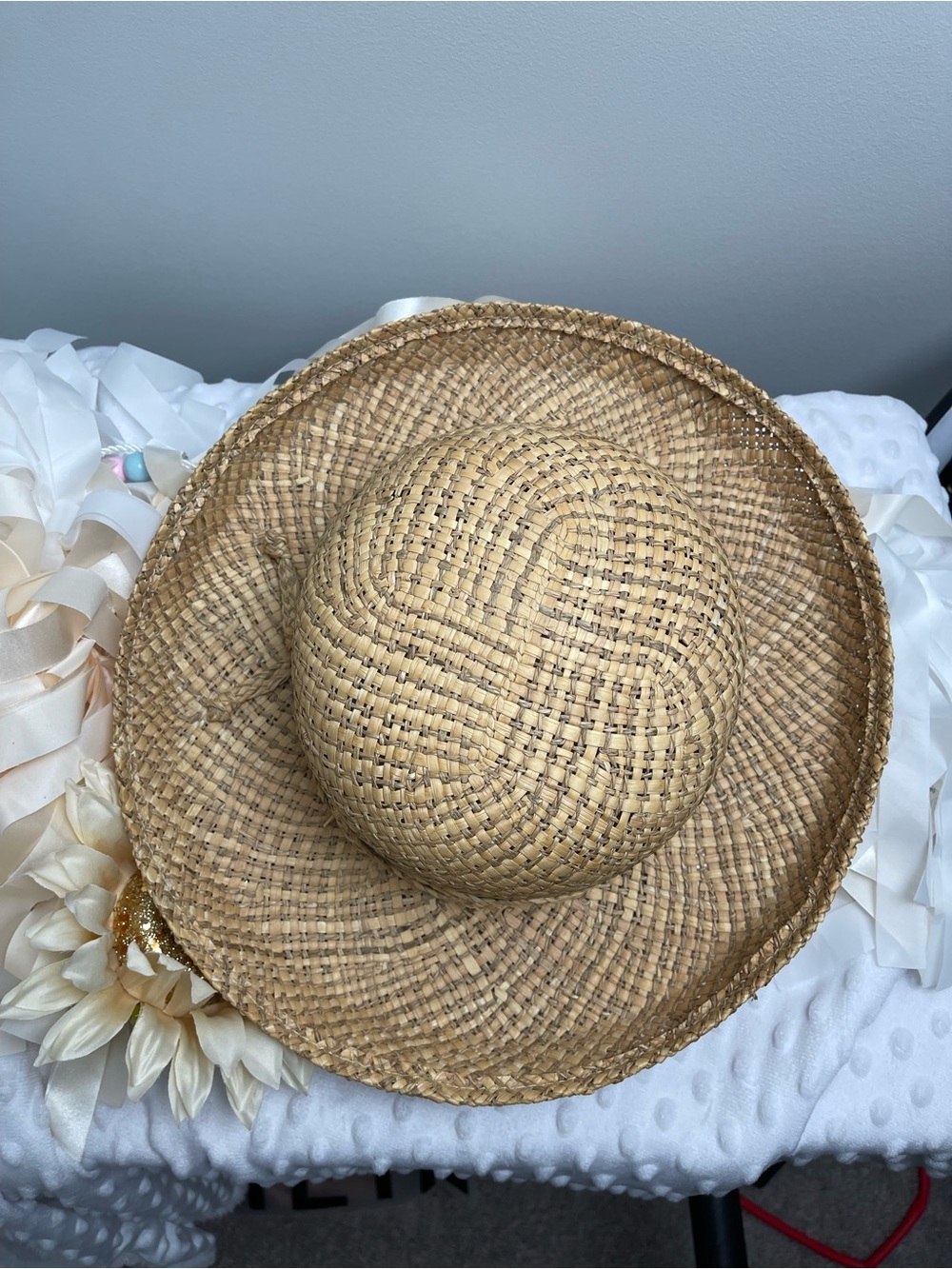 Liz Claiborne Natural Tan Woven Straw Sun Hat